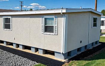 Mobile home skirting and underpinning installation